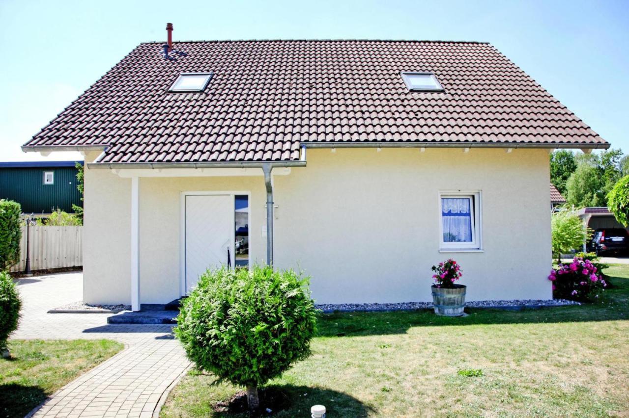 House Adler, Mirow Exterior foto